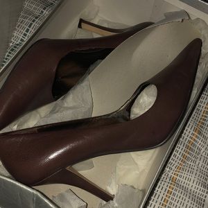 Brown pumps